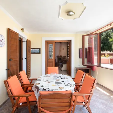 Krista House * Агиос-Гордиос